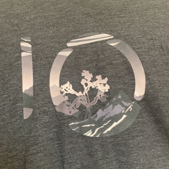 Tentree T-shirt - Picture 2 of 3